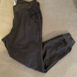 Figs Zamora joggers scrub pants